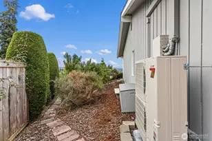 4600 132nd Ave SE, Bellevue, WA 98006 - Photo 38