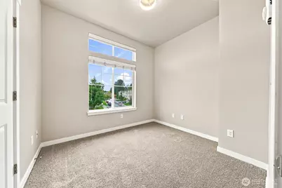 5385 34th Street E, Fife, WA 98424 - Photo 6