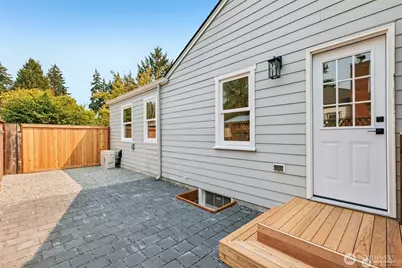 13240 3rd Avenue NW, Seattle, WA 98177 - Photo 26