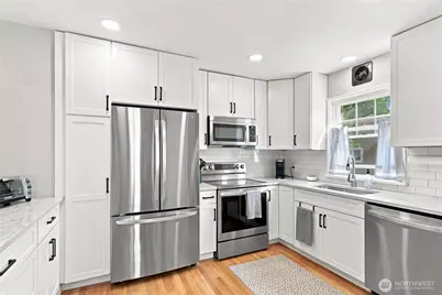 4626 N 13th Street, Tacoma, WA 98406 - Photo 12