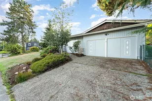 12707 89th Pl NE, Kirkland, WA 98034 - Photo 2