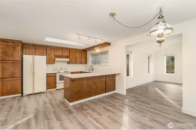 12707 89th Place NE, Kirkland, WA 98034 - Photo 10