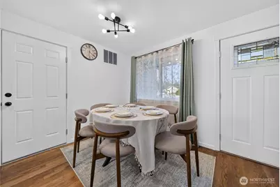 233 S 301st Street, Federal Way, WA 98003 - Photo 8