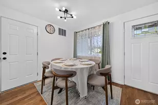 233 S 301st St, Federal Way, WA 98003 - Photo 8