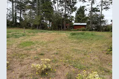 512 Duck Lake Drive SE, Ocean Shores, WA 98569 - Photo 2