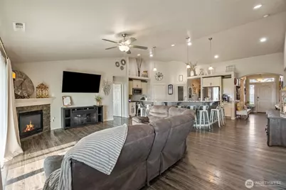 724 I.6 NE, Moses Lake, WA 98837 - Photo 12