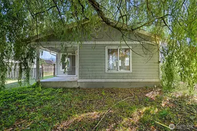 221 Front Street, Sumas, WA 98295 - Photo 20