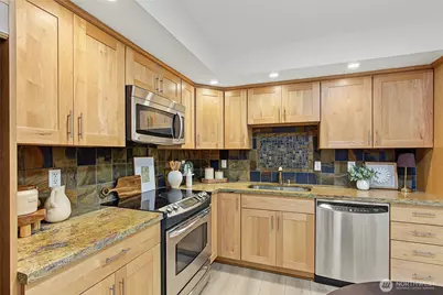 4116 California Ave SW #308, Seattle, WA 98116 - Photo 10