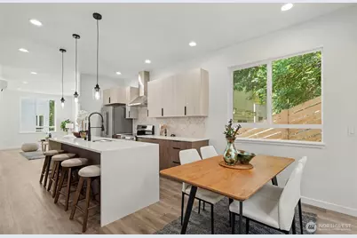 7776 Highland Park Way SW #B, Seattle, WA 98106 - Photo 6