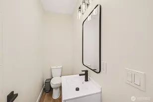 7776 Highland Park Wy SW, Seattle, WA 98106 - Photo 10