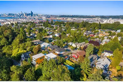 4131 21st Avenue SW, Seattle, WA 98106 - Photo 30