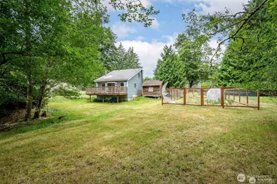 406 E Madrona Drive, Lakebay, WA 98349 - Photo 2