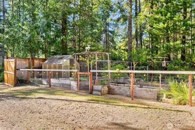 111 NE Collins Drive E, Tahuya, WA 98588 - Photo 18