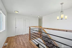 924 S 134th St, Tacoma, WA 98444 - Photo 10