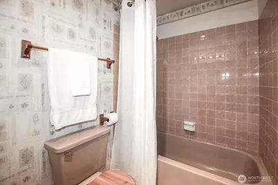 10610 4th Drive SE, Everett, WA 98208 - Photo 12