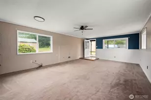 1720 2nd St, Cosmopolis, WA 98537 - Photo 6
