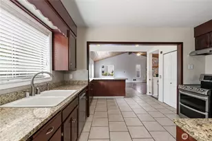 1319 196th Pl SE, Bothell, WA 98012 - Photo 14