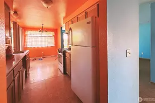 20291 Aliston Ln, Burlington, WA 98233 - Photo 14
