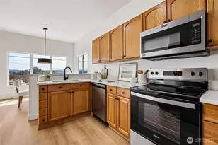 4205 34th Ave S, Seattle, WA 98118 - Photo 6
