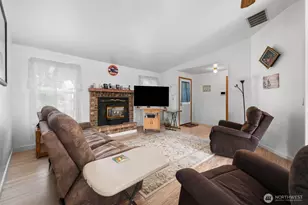 20608 116th St Ct E, Bonney Lake, WA 98391 - Photo 4
