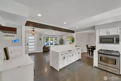 4417 Somerset Lane, Kent, WA 98032 - Photo 8