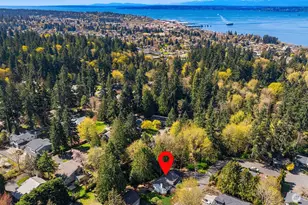 8820 194th St SW, Edmonds, WA 98026 - Photo 38