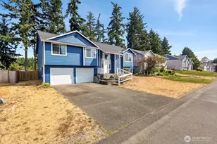 8415 199th St Ct E, Spanaway, WA 98387 - Photo 2