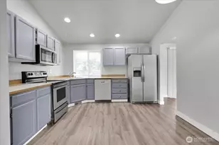 8415 199th St Ct E, Spanaway, WA 98387 - Photo 14