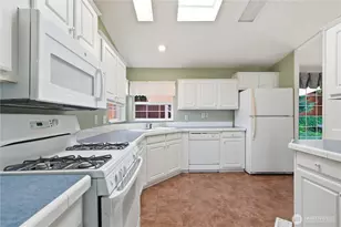 1908 177th Street Ct E, Spanaway, WA 98387 - Photo 12