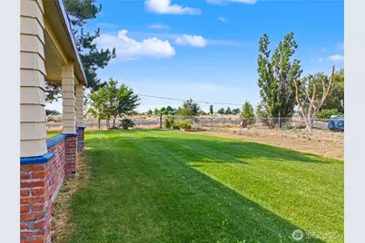 3416 Road 20 NE, Soap Lake, WA 98851 - Photo 4