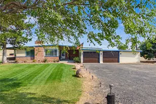 3416 Rd 20 NE, Soap Lake, WA 98851 - Photo 2