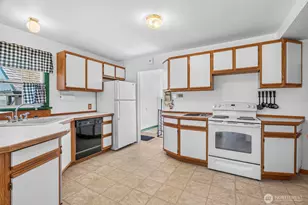 2205 Ocean Beach Hwy, Longview, WA 98632 - Photo 10