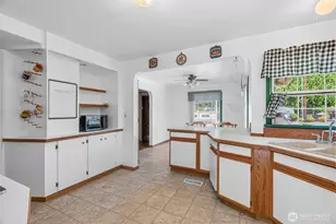 2205 Ocean Beach Hwy, Longview, WA 98632 - Photo 12