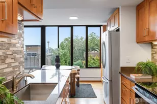 601 Belmont Ave E, Seattle, WA 98102 - Photo 6