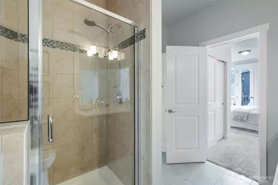 5985 185th Court NE #1-301, Redmond, WA 98052 - Photo 22