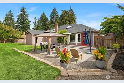 18226 Baldwin Road, Bothell, WA 98012 - Photo 30