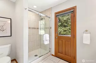 6108 Nahane W NE, Tacoma, WA 98422 - Photo 22