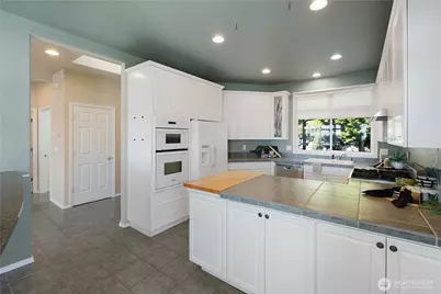 3909 View Ridge #14, Anacortes, WA 98221 - Photo 4