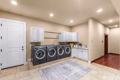 8015 228th Avenue NE, Redmond, WA 98053 - Photo 16