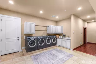 8015 228th Ave NE, Redmond, WA 98053 - Photo 16