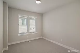 6611 S 128th St, Seattle, WA 98178 - Photo 16