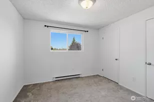 7909 218th St SW, Edmonds, WA 98026 - Photo 14