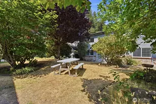7909 218th St SW, Edmonds, WA 98026 - Photo 18