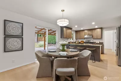 1007 174th Avenue NE, Bellevue, WA 98008 - Photo 10