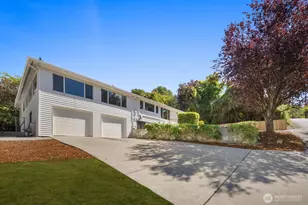 1510 Bradner Pl S, Seattle, WA 98144 - Photo 2