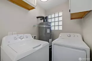 12715 SE Green Valley Rd, Auburn, WA 98092 - Photo 10
