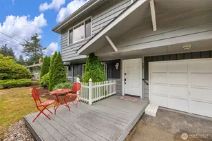 824 NE 194th St, Shoreline, WA 98155 - Photo 2