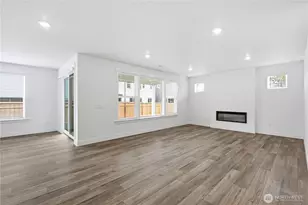 20214 165th St E, Bonney Lake, WA 98391 - Photo 6