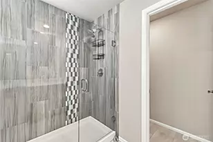 23624 228th Pl SE, Maple Valley, WA 98038 - Photo 24