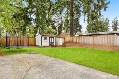 627 166th Avenue NE, Bellevue, WA 98008 - Photo 24